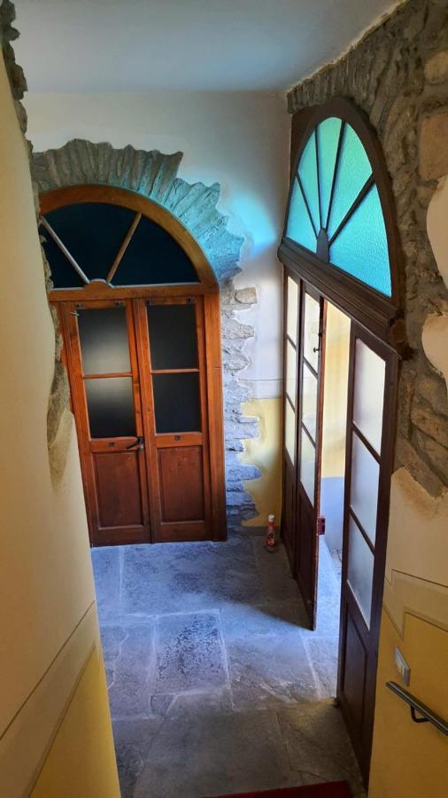Apartamento Il Cortiletto Domodossola Exterior foto