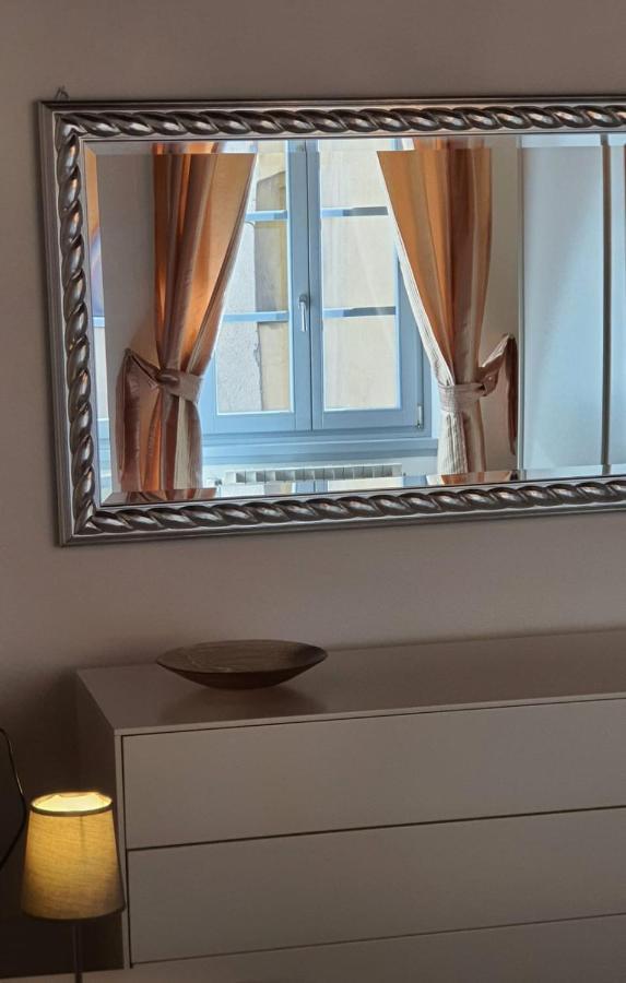 Apartamento Il Cortiletto Domodossola Exterior foto